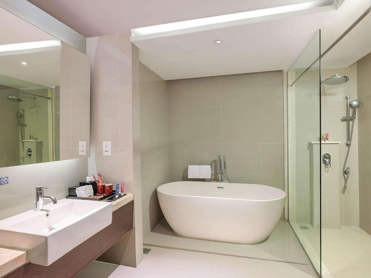 The Alana Yogyakarta Hotel And Convention Center Sleman  Eksteriør bilde