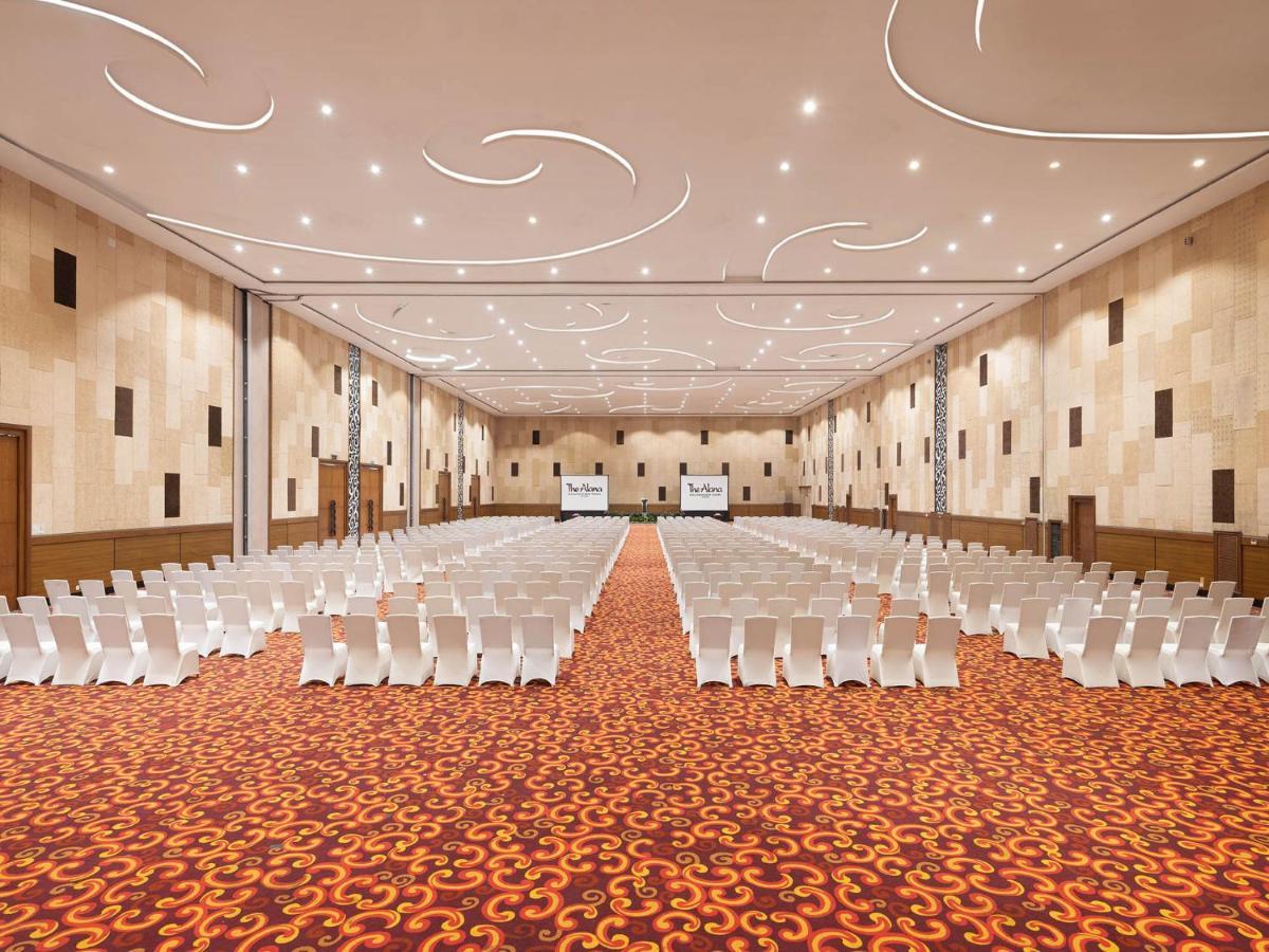 The Alana Yogyakarta Hotel And Convention Center Sleman  Eksteriør bilde