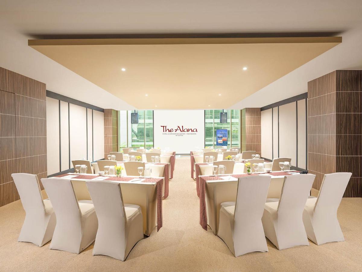The Alana Yogyakarta Hotel And Convention Center Sleman  Eksteriør bilde